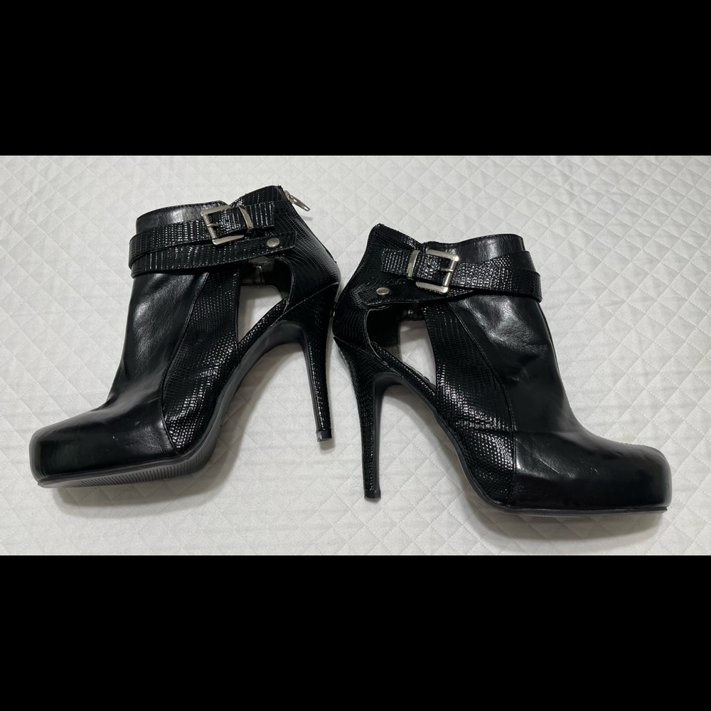 Maurices heels boots